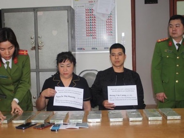 Bắt vụ dùng ô tô vận chuyển 20 bánh heroin
