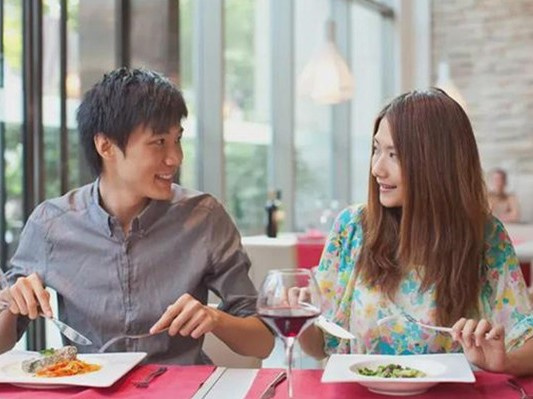 Lên kế hoạch ‘úp sọt’ bạn trai vì ngôi nhà 5 tầng, cô gái nhận cái kết bất ngờ