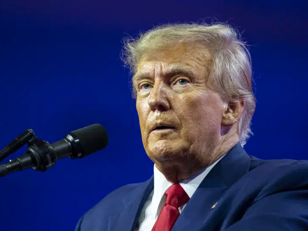 Tuyên bố sắp bị bắt, ông Trump "tiên hạ thủ vi cường"?