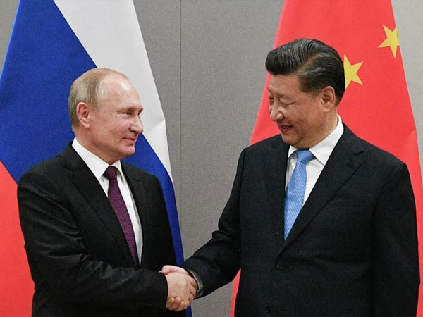 Ông Tập, ông Putin gọi nhau là 'người bạn thân thiết'