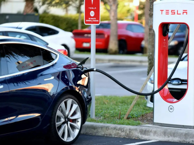 'Chiêu trò' giảm giá của Tesla đang bắt đầu phản tác dụng