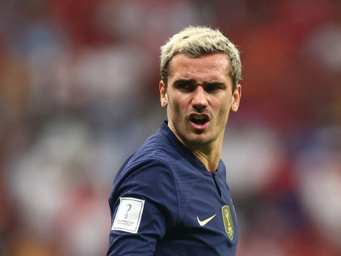 Griezmann tổn thương khi Mbappe làm đội trưởng tuyển Pháp, tính giã từ đội tuyển