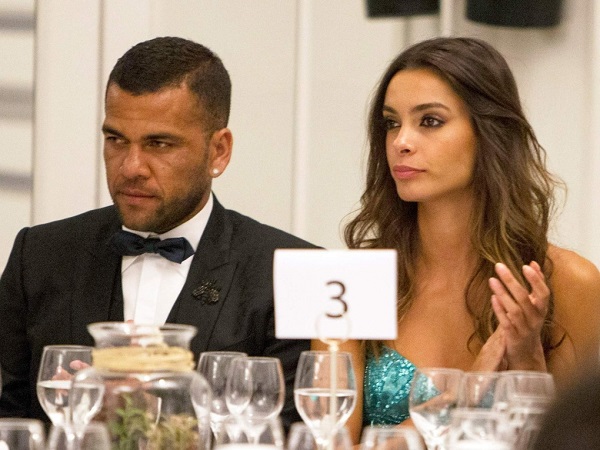 Dani Alves muốn cơ hội thứ 2, gửi tâm thư tha thiết mong vợ tha thứ vụ hiếp dâm