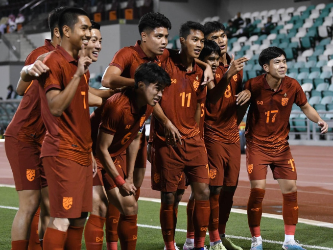 Hoà nhà vô địch U23 châu Á, Thái Lan tạo địa chấn