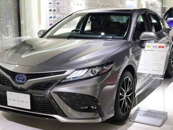Toyota ngừng bán Camry tại Nhật Bản