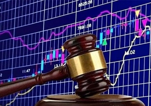 Uỷ ban chứng khoán ‘tuýt còi’ doanh nghiệp bán chui cổ phiếu quỹ