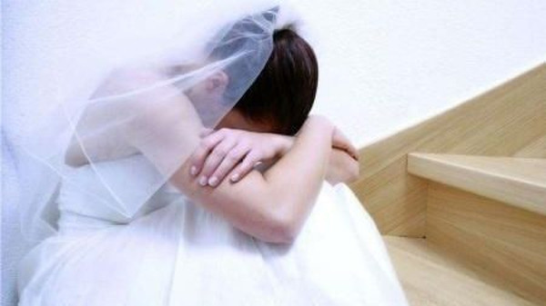 Chú rể hủy hôn đúng ngày cưới, cô dâu xoay chuyển tình thế bất ngờ