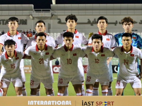 Thủ môn của U23 Việt Nam nhập viện sau trận thua U23 UAE