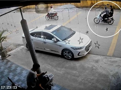 Công an xác minh vụ việc phụ huynh bị hành hung sau khi làm việc với hiệu trưởng