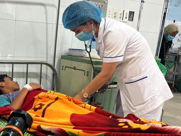 Thêm 2 người ngộ độc sau khi ăn cá chép ủ chua ở Quảng Nam