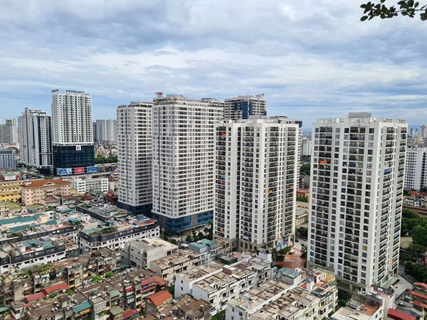 Người vay mua nhà 'méo mặt' vì lãi suất giảm... nhỏ giọt