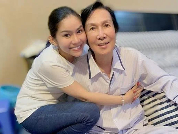 Bình Tinh hé lộ món quà cố nghệ sĩ NSƯT Vũ Linh tặng cho con gái nuôi thuở sinh thời