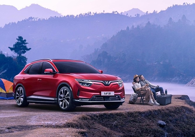 VinFast VF8 là mẫu xe xanh của năm 2023
