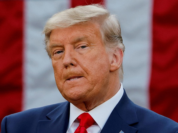 Phiên tòa xét xử ông Donald Trump còn lâu… mới diễn ra?