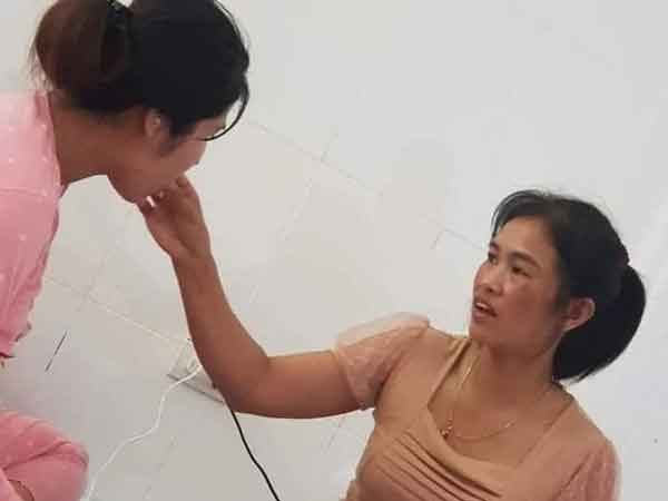 'Mẹ chồng trong mơ' được dân tình khen ngợi: Con dâu sinh nở, mẹ bóc tôm hùm cho ăn!