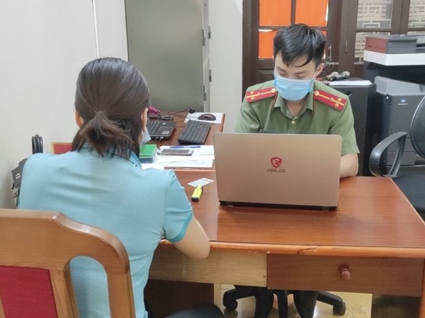 Công an hướng dẫn cách xử lý khi bị nhắn tin, gọi điện 'đòi nợ khống'
