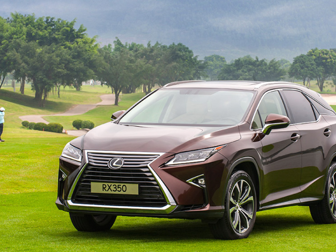 Loạt xe Lexus tại Việt Nam tăng giá, cao nhất tới 400 triệu đồng