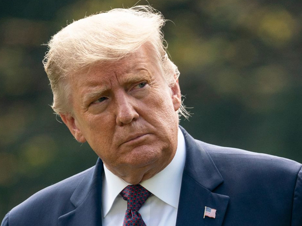 Ông Trump đã tới New York để ra tòa, phản đối đặt máy quay trong phòng xử