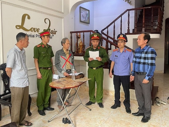 Bắt một cựu Phó giám đốc Sở Tài nguyên và Môi trường tỉnh