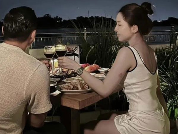 Bị nhắc lại chuyện quá khứ khi khoe ảnh bạn trai mới, hotgirl Trâm Anh muốn 'làm cho cả thế giới phải ghen tỵ'