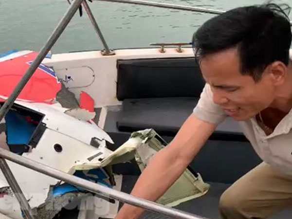 'Tôi là người chứng kiến vụ máy bay rơi và vớt 2 nạn nhân tử vong'