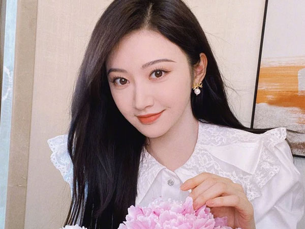 Bị bạn trai gán nợ bằng clip nóng, vì sao Cảnh Điềm cứ im lặng?