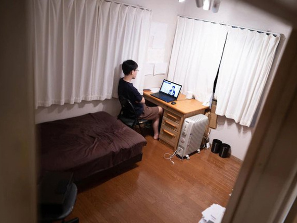 Nhật Bản vật lộn với hiện tượng hikikomori