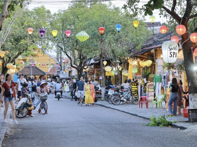 Hội An lùi thời gian thực hiện phân luồng du khách vào phố cổ