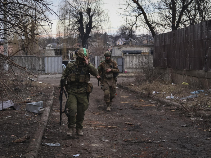 Kiev duy trì tiếp tế ở Bakhmut, Pháp bác tin binh sĩ tham chiến ở Ukraine