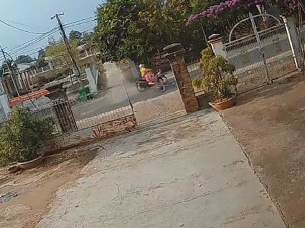Truy tìm nam thanh niên chạy xe tốc độ cao tông bé gái rồi bỏ trốn