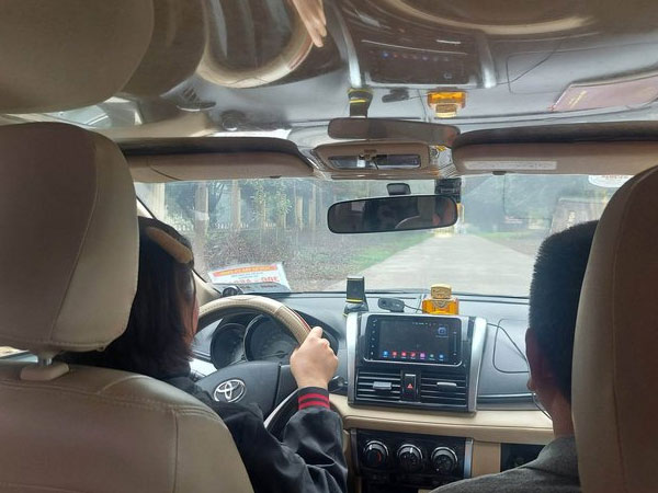 Yêu cầu làm rõ dấu hiệu vi phạm của một số trung tâm đào tạo, sát hạch lái xe
