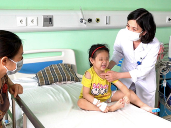 Nồm ẩm, nhiều trẻ nhập viện cấp cứu vì lên cơn hen nặng