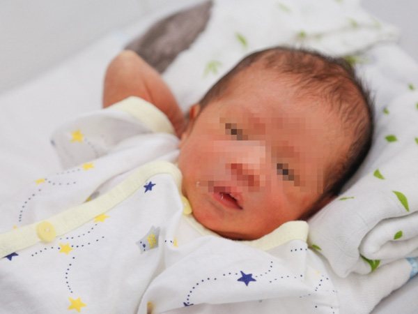 Thai phụ 37 tuần vỡ tử cung sau khi nghe tiếng 'bập' bất thường trong bụng