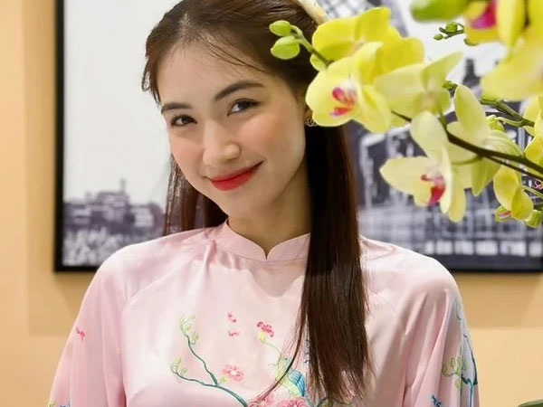 Hòa Minzy: 'Bảo tôi đi bước nữa rất kỳ vì tôi chưa lấy chồng bao giờ'