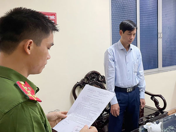 Bắt phó giám đốc Sở TN-MT tỉnh Cao Bằng