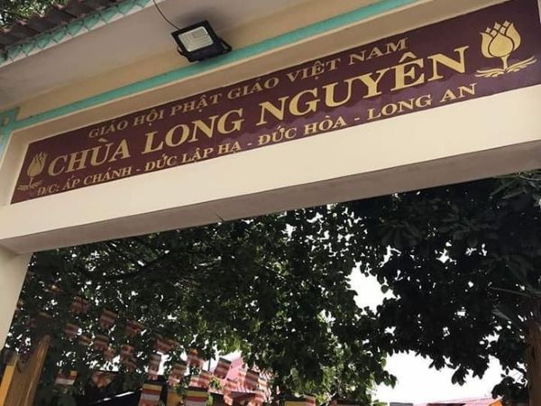 Thanh niên đập phá chánh điện, định châm lửa đốt chùa