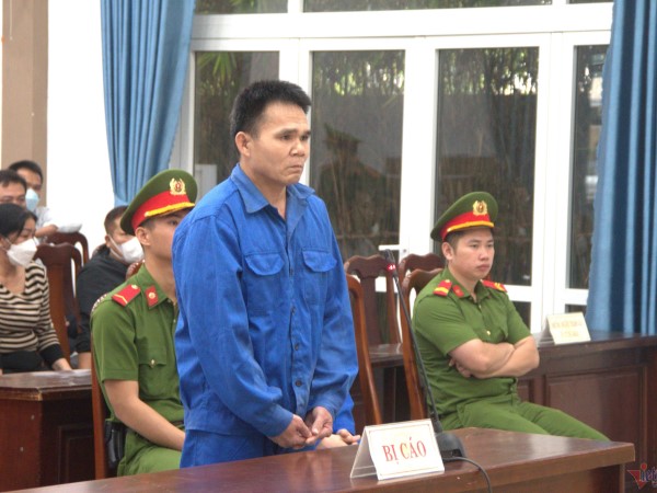 Mua xăng đốt nhà hàng xóm, người đàn ông lãnh án 20 năm tù