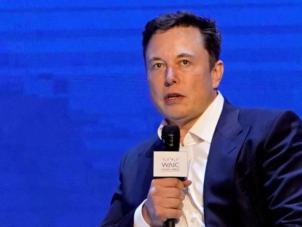 Elon Musk lập startup mới cạnh tranh với ChatGPT