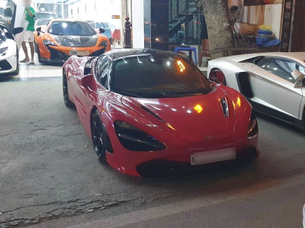 McLaren 720S đầu tiên về Việt Nam bán ra Hà Nội sau nhiều lần đổi chủ