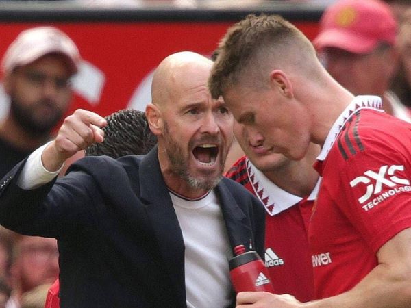 MU lên top 3 Ngoại hạng Anh, Erik ten Hag tuyên bố 'cứng'
