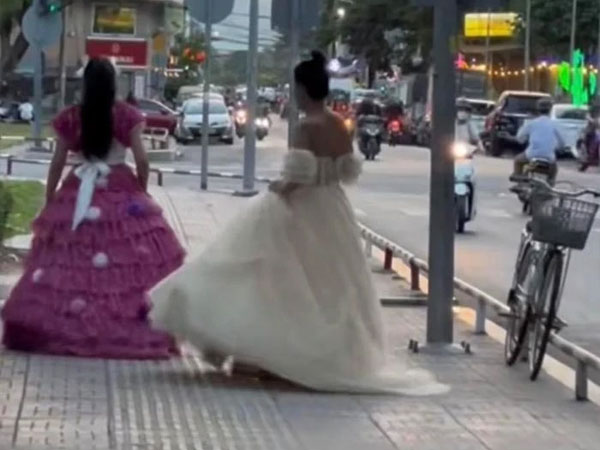 Cất công diện đẹp đu trend 'công chúa đi siêu thị', hai cô gái bị từ chối phũ phàng