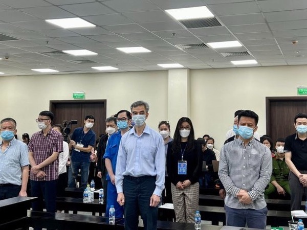 Cựu Giám đốc Bệnh viện Tim Hà Nội Nguyễn Quang Tuấn được đề nghị tuyên dưới khung, mức án 4-5 năm tù