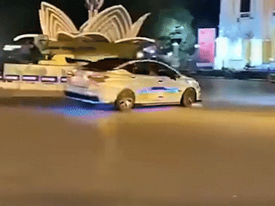 Bắt khẩn cấp tài xế drift gây náo loạn trước Nhà hát lớn Hà Nội