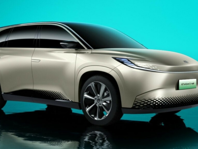 Chiêm ngưỡng hai mẫu xe điện Toyota bZ Sport Crossover và FlexSpace
