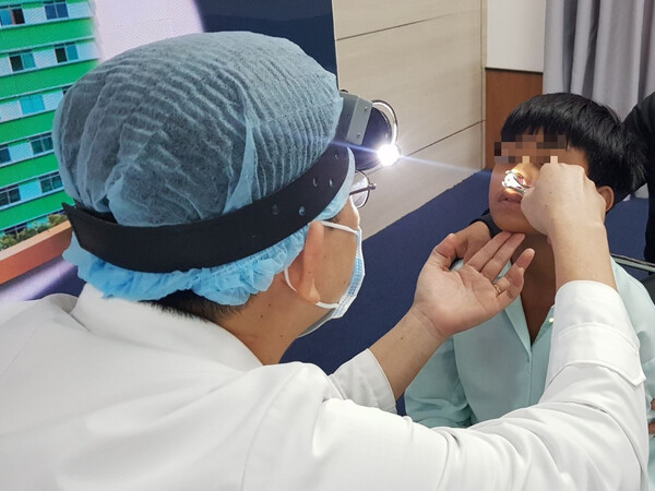 Chảy máu mũi suốt một năm vì căn bệnh thường gặp ở nam giới