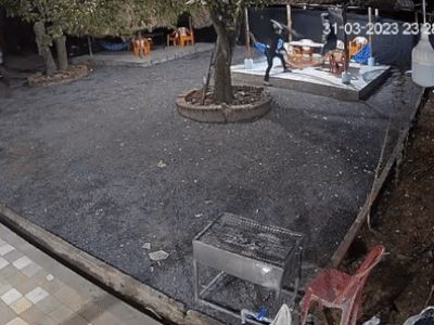 Clip: Chủ quán nhậu bị nhóm côn đồ chém trọng thương, con nhỏ 3 tuổi bị xịt hơi cay