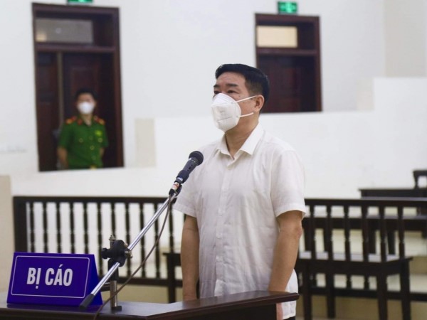 Bị cáo Phùng Anh Lê kêu oan và kháng cáo toàn bộ bản án sơ thẩm