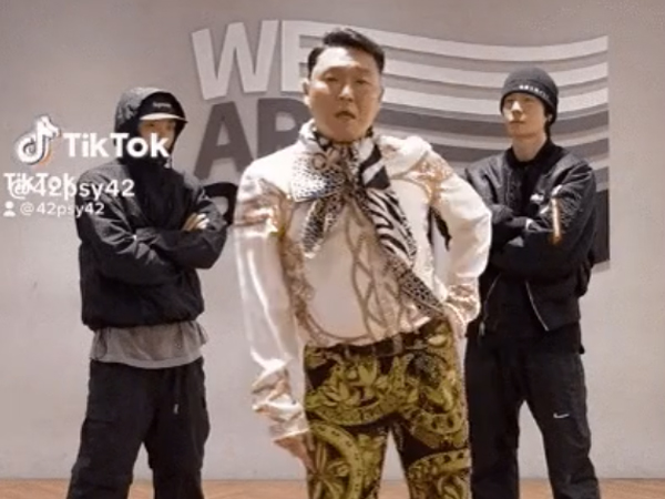 Chủ nhân hit Gangnam Style gây sốt khi nhảy See Tình, Hoàng Thùy Linh cũng phải lên tiếng