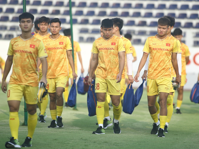 U22 Việt Nam thua sát nút CLB TPHCM