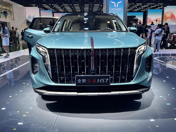 Hồng Kỳ HS7 2023 sắp về Việt Nam, có cửa 'đấu' Mercedes-Benz GLC?